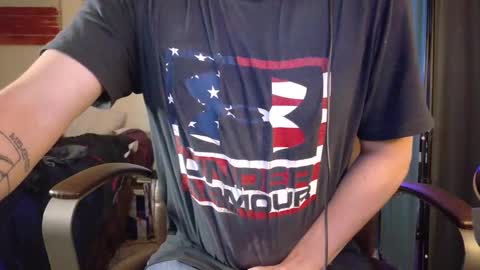 Snapshot of isaac_sheffield chatting on September 9, 7:41 am isaac online show from September 9, 7:41 am