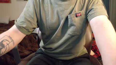 Snapshot of isaac_sheffield chatting on October 18, 11:55 am isaac online show from October 18, 11:55 am