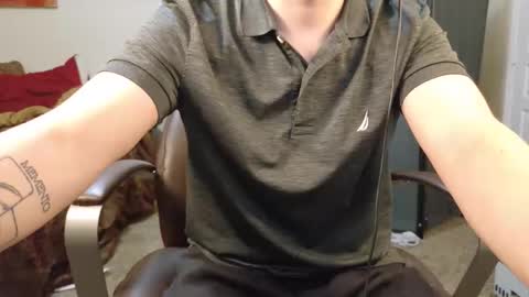 Snapshot of isaac_sheffield chatting on November 8, 3:50 am isaac online show from November 8, 3:50 am