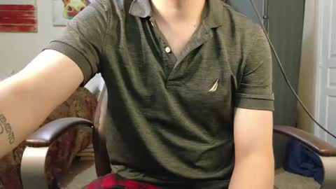 Snapshot of isaac_sheffield chatting on November 9, 11:47 pm isaac online show from November 9, 11:47 pm