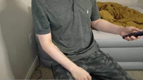 Snapshot of isaac_sheffield chatting on November 23, 9:42 am isaac online show from November 23, 9:42 am