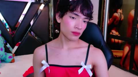 Snapshot of isaacnova chatting on May 3, 9:04 am isaacnova online show from May 3, 9:04 am