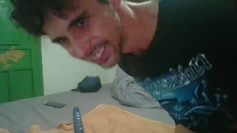 Snapshot of isaactoy chatting on September 29, 2:27 am Isaac Davis Poe online show from September 29, 2:27 am