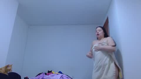 isabel online show from July 18, 11:14 am