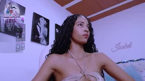 Snapshot of isabel_bailey chatting on January 2, 10:11 pm isabel online show from January 2, 10:11 pm