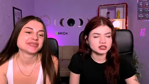 Snapshot of isabel_wave chatting on June 7, 7:17 pm isabel online show from June 7, 7:17 pm