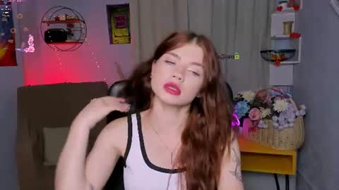 Snapshot of isabel_wave chatting on July 14, 7:08 pm isabel online show from July 14, 7:08 pm