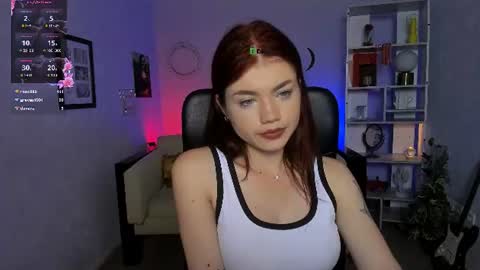 Snapshot of isabel_wave chatting on July 22, 7:05 pm isabel online show from July 22, 7:05 pm