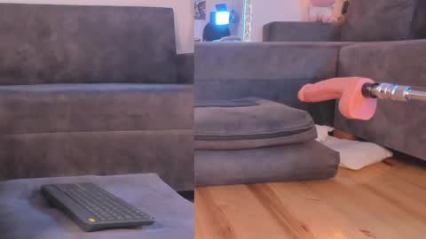 Isabela online show from February 27, 3:05 pm