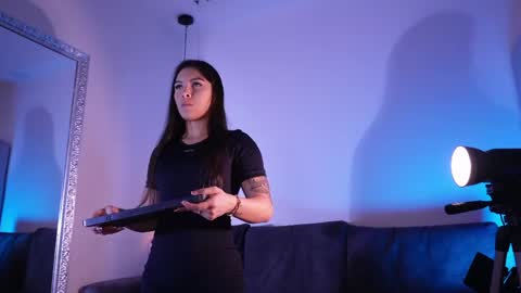 Snapshot of isabela_franco_ chatting on May 12, 12:35 pm Isabela online show from May 12, 12:35 pm
