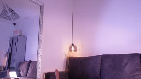 Snapshot of isabela_franco_ chatting on May 27, 11:51 am Isabela online show from May 27, 11:51 am