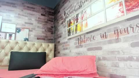 Snapshot of isabela_gomez3 chatting on June 9, 3:34 pm Isabela online show from June 9, 3:34 pm