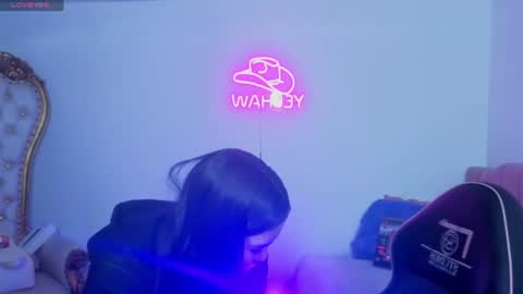 Snapshot of isabela_tay chatting on June 10, 11:42 am ISABELA online show from June 10, 11:42 am