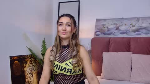 Snapshot of isabelasasha chatting on February 7, 3:52 pm Isa online show from February 7, 3:52 pm