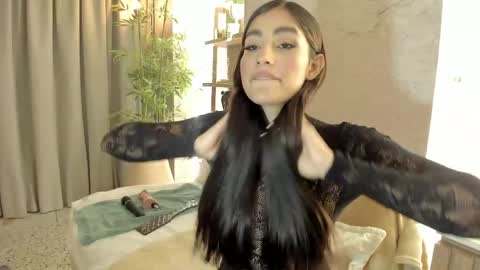 isabelastefano online show from May 2, 3:44 am
