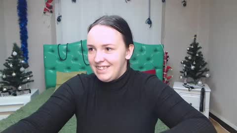 IsabelBlackberry online show from January 5, 9:05 am