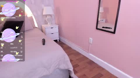 isabella__milf online show from June 8, 7:03 pm