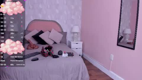 isabella__milf online show from June 21, 12:19 pm