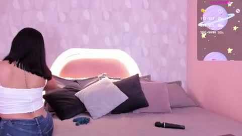 isabella__milf online show from July 24, 7:12 pm