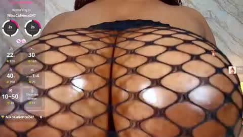 Snapshot of isabella__rose_ chatting on June 21, 7:49 pm isabella__rose_ online show from June 21, 7:49 pm