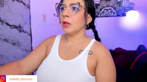 Snapshot of isabella_diprinzio chatting on December 3, 11:47 pm Isabella Di Prinzio online show from December 3, 11:47 pm