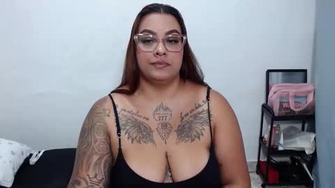  estefania online show from February 19, 2:13 pm