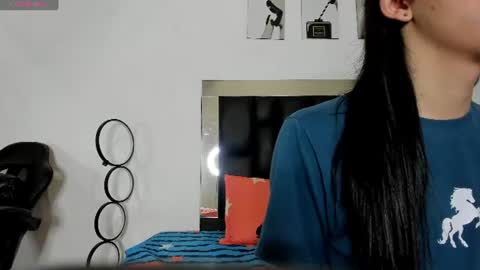 Snapshot of isabella_moon9 chatting on July 27, 11:28 am Isabella Moon9 online show from July 27, 11:28 am
