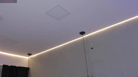 Isabella Nowa online show from March 15, 11:49 am