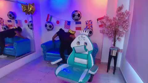 Snapshot of isabella_rows chatting on July 13, 7:49 pm Isabella online show from July 13, 7:49 pm