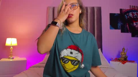 Isabella Rros online show from December 19, 4:13 am