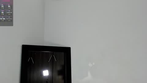 Snapshot of isabella_savina chatting on January 16, 10:44 pm Isabella online show from January 16, 10:44 pm