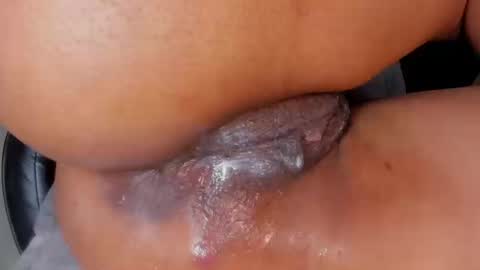 Snapshot of isabella_sex18 chatting on January 15, 1:10 am isabella online show from January 15, 1:10 am