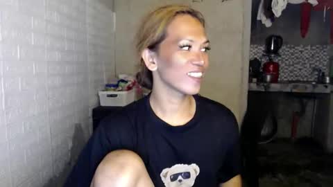 isabellabigcock03 online show from February 4, 10:43 am