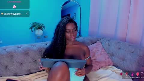    v online show from February 5, 11:31 pm