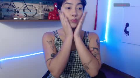 Snapshot of isabellakoff chatting on January 15, 12:04 pm Tati - online show from January 15, 12:04 pm