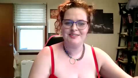 Snapshot of isabellamariedarcy chatting on November 20, 9:14 pm isabellamariedarcy online show from November 20, 9:14 pm