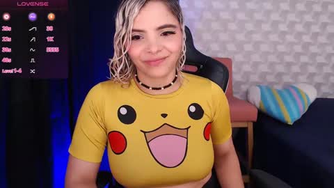 Snapshot of isabellamoutt chatting on January 26, 9:40 pm Isabella Mout online show from January 26, 9:40 pm