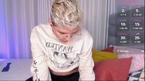 Snapshot of isabellamoutt chatting on November 22, 12:31 am Isabella Mout online show from November 22, 12:31 am