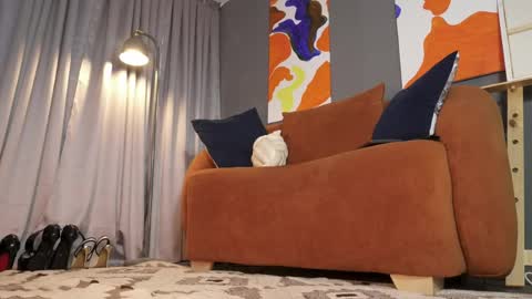 Help me with your follow independent model isabela online show from May 28, 8:06 pm