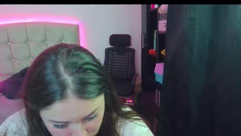 Isa Overkill online show from February 7, 1:42 am