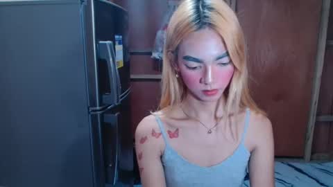 isabellatx online show from April 28, 4:34 pm