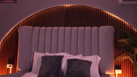 Isa  online show from March 17, 4:06 am