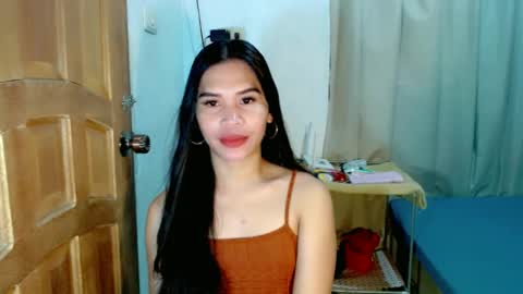 Snapshot of isabelle_amore chatting on June 20, 8:55 pm Ysa online show from June 20, 8:55 pm