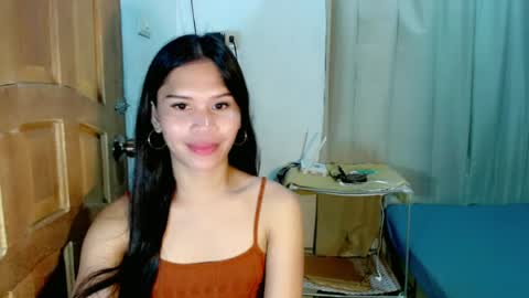 Snapshot of isabelle_amore chatting on June 29, 8:42 am Ysa online show from June 29, 8:42 am