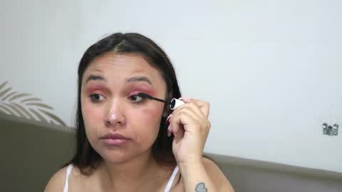   online show from April 25, 12:30 pm