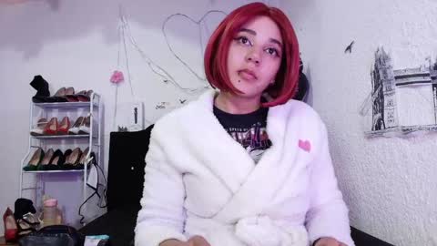 Snapshot of isabelle_sara chatting on May 16, 7:56 pm isabelle_sara online show from May 16, 7:56 pm
