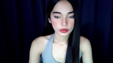 Snapshot of isabelle_willis chatting on January 12, 2:22 pm Isabelle online show from January 12, 2:22 pm