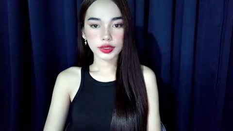 Snapshot of isabelle_willis chatting on April 22, 7:11 am Isabelle online show from April 22, 7:11 am