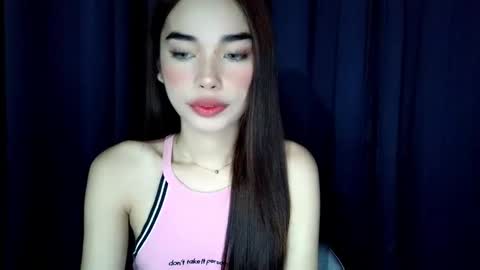 Snapshot of isabelle_willis chatting on April 24, 8:28 am Isabelle online show from April 24, 8:28 am