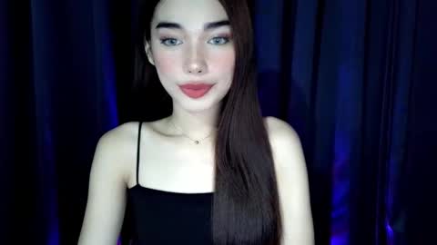 Snapshot of isabelle_willis chatting on May 24, 1:16 pm Isabelle online show from May 24, 1:16 pm
